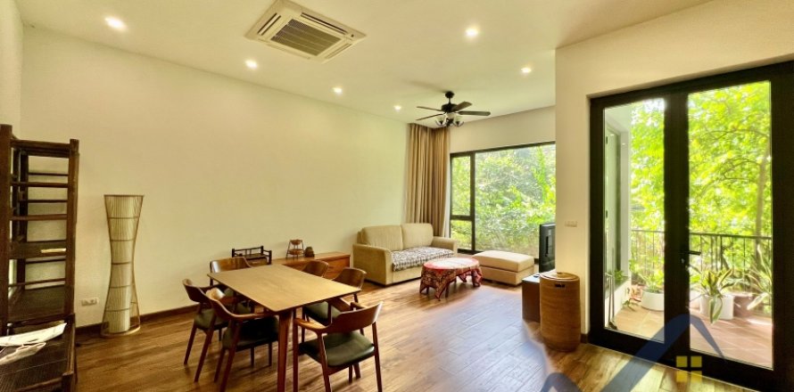 Квартира с 2 спальнями в Тэйхо, Ханой ,  № 26518