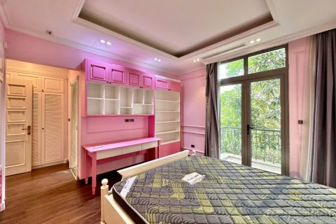 Вилла с 4 спальнями в Лонгбьен, Ханой ,  № 26727 15