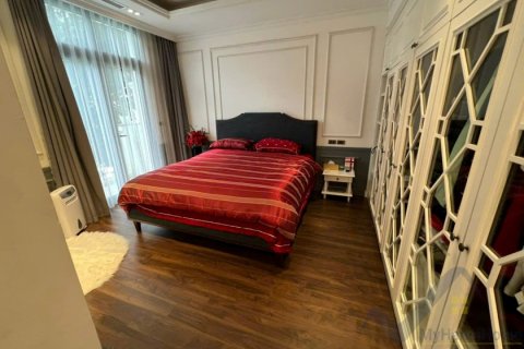 Вилла с 4 спальнями в Лонгбьен, Ханой ,  № 26727 6