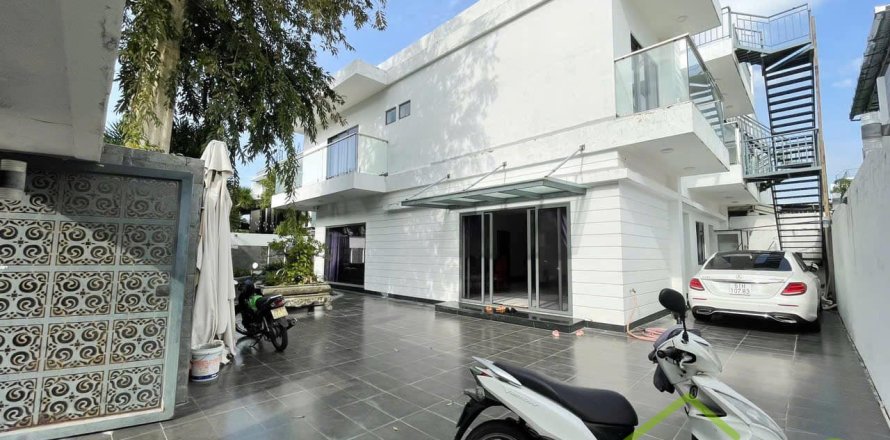 4 bedrooms Villa in Nha Trang, No. 27953
