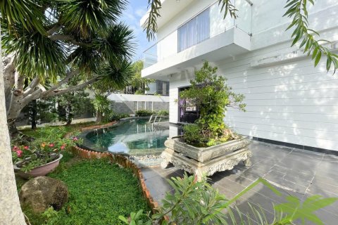 4 bedrooms Villa in Nha Trang, No. 27953 3