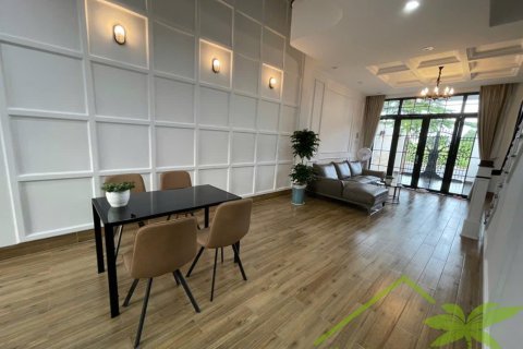3 bedrooms House in Nha Trang, No. 27961 3