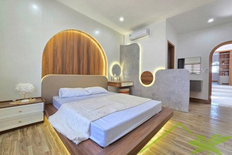 4 bedrooms House in Nha Trang, No. 27788 3