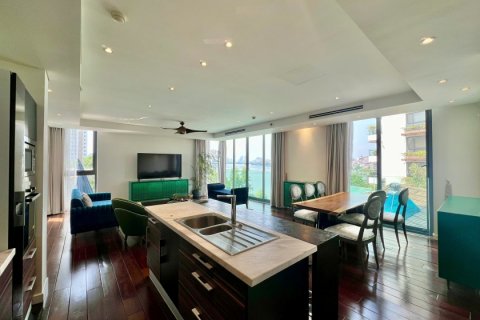 Квартира с 3 спальнями в Тэйхо, Ханой ,  № 26491