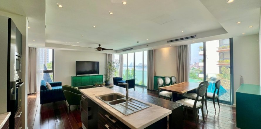 Квартира с 3 спальнями в Тэйхо, Ханой ,  № 26491