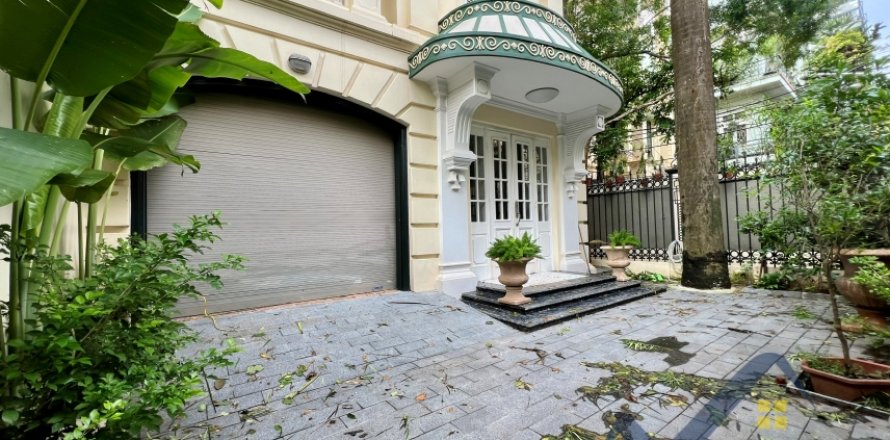 Вилла с 5 спальнями в Тэйхо, Ханой , № 26492