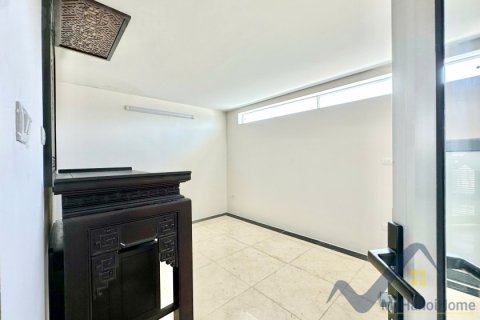 Вилла с 4 спальнями в Лонгбьен, Ханой ,  № 26487 17