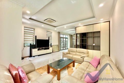 Вилла с 4 спальнями в Лонгбьен, Ханой ,  № 26487 2