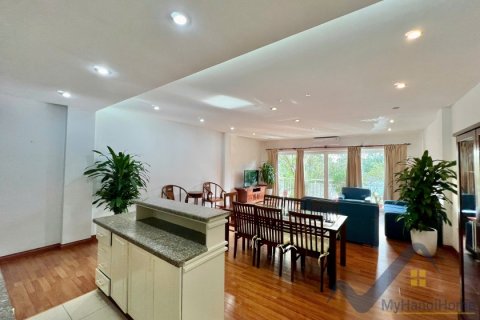 Квартира с 3 спальнями в Бадинь, Ханой ,  № 26493 2