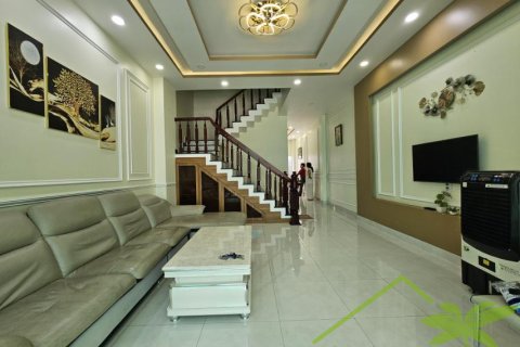 4 bedrooms House in Nha Trang,  No. 28087 2