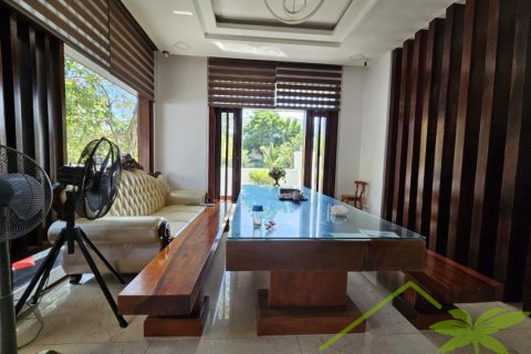 5 bedrooms Villa in Nha Trang, No. 28189 3