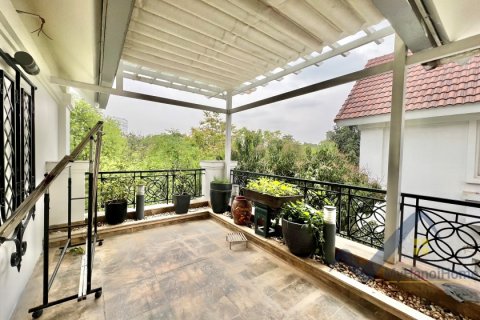 Вилла с 4 спальнями в Лонгбьен, Ханой ,  № 26658 21