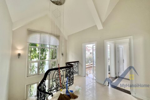 Вилла с 4 спальнями в Лонгбьен, Ханой ,  № 26658 19