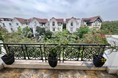 Вилла с 4 спальнями в Лонгбьен, Ханой ,  № 26658 16