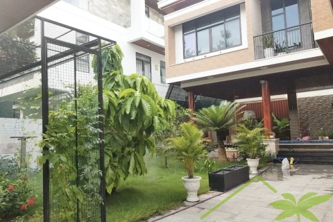 4 bedrooms Villa in Nha Trang,  No. 28053 2