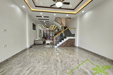 Дом с 4 спальнями в Нячанг,  № 28058