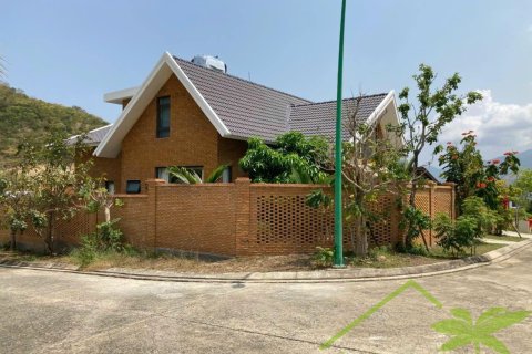 5 bedrooms Villa in Nha Trang,  No. 28059 2