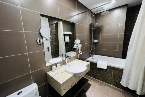 2 bedrooms Apartment in Dong Da, Ha Noi,  No. 26222 15