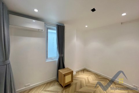 Квартира с 3 спальнями в Лонгбьен, Ханой ,  № 26657 12