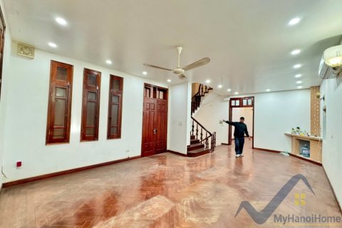 Вилла с 5 спальнями в Тэйхо, Ханой ,  № 20024 8