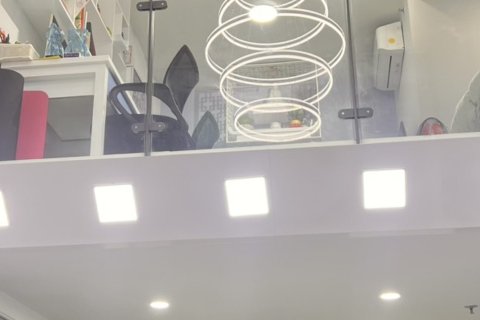 Квартира с 3 спальнями в Хошимин ,  № 26798 8