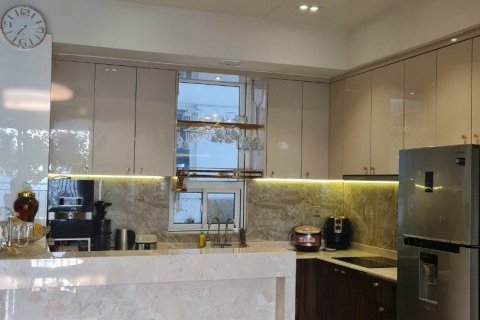 Квартира с 3 спальнями в Хошимин ,  № 26794 2