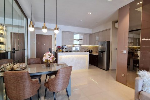 Квартира с 3 спальнями в Хошимин ,  № 26794