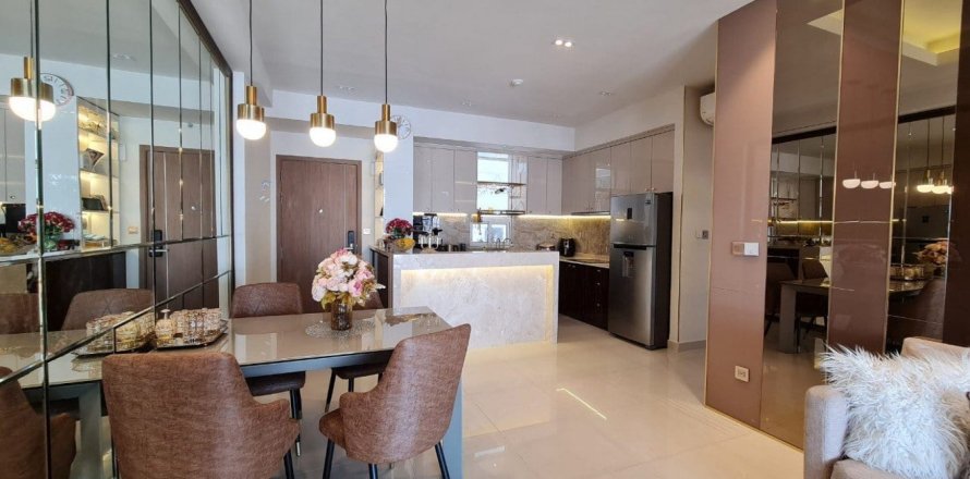 Квартира с 3 спальнями в Хошимин ,  № 26794