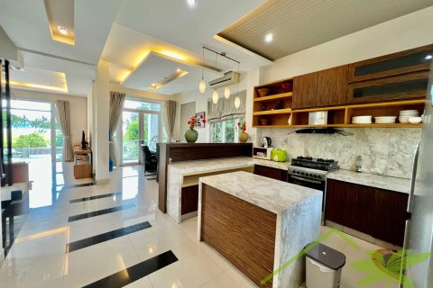 4 bedrooms Villa in Nha Trang,  No. 28764 3
