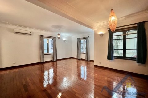 Вилла с 5 спальнями в Тэйхо, Ханой ,  № 26500 16