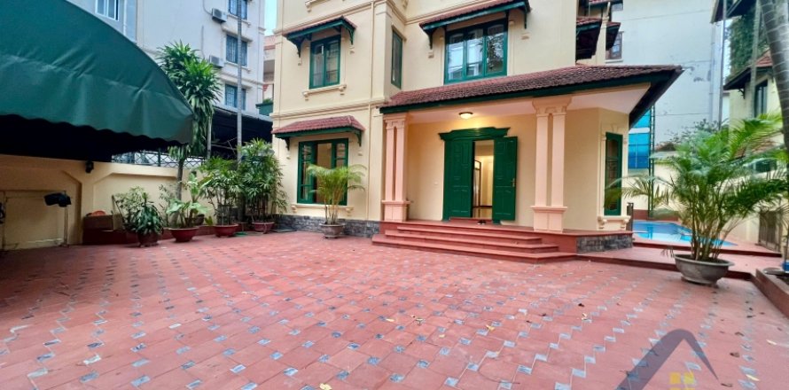 Вилла с 5 спальнями в Тэйхо, Ханой ,  № 26500