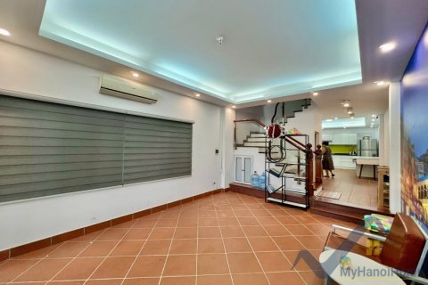 Вилла с 4 спальнями в Тэйхо, Ханой ,  № 26503