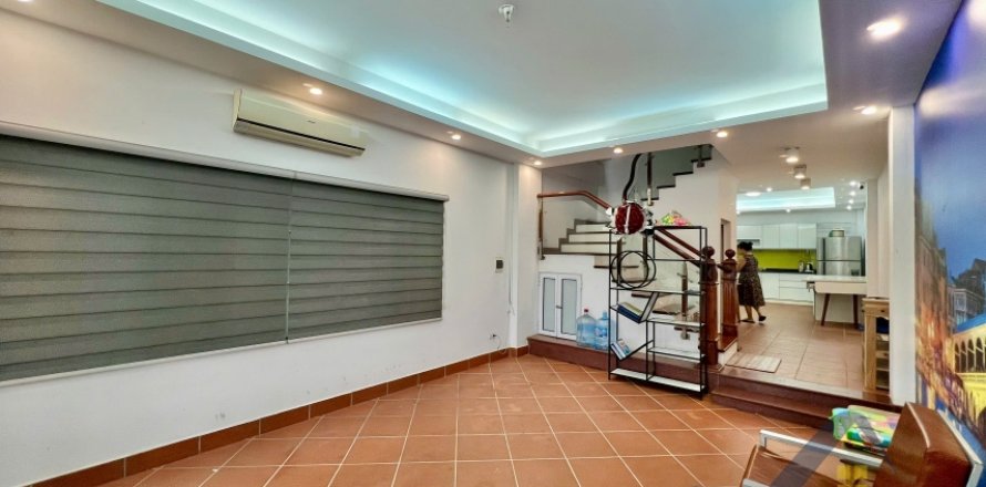 Вилла с 4 спальнями в Тэйхо, Ханой ,  № 26503