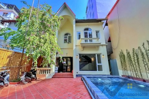 Вилла с 5 спальнями в Тэйхо, Ханой ,  № 26499
