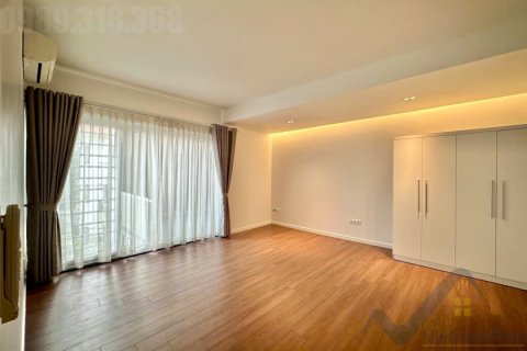 Вилла с 4 спальнями в Тэйхо, Ханой ,  № 26337 22