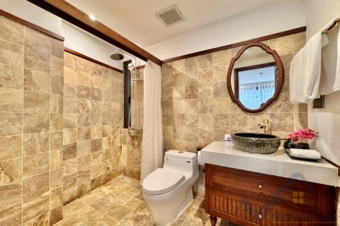 Квартира с 3 спальнями в Тэйхо, Ханой ,  № 26335 11