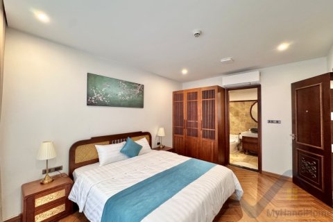 Квартира с 3 спальнями в Тэйхо, Ханой ,  № 26335 10