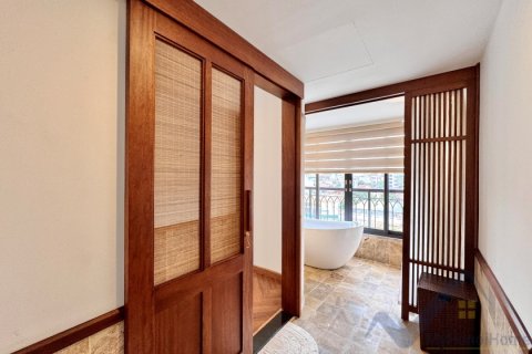 Квартира с 3 спальнями в Тэйхо, Ханой ,  № 26335 19