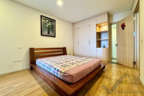 Квартира с 2 спальнями в Лонгбьен, Ханой ,  № 26340 7