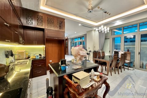 Вилла с 4 спальнями в Лонгбьен, Ханой ,  № 26339 5