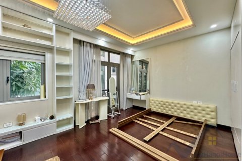 Вилла с 4 спальнями в Лонгбьен, Ханой ,  № 26339 9