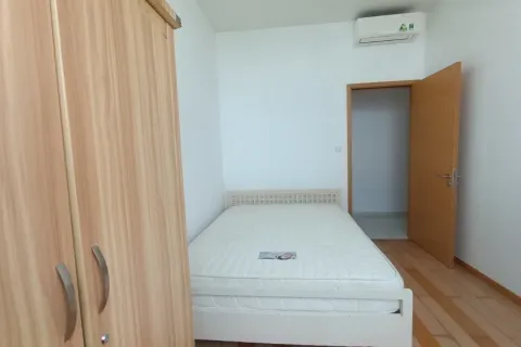 Квартира с 2 спальнями в Тхудык, Хошимин ,  № 27563 5