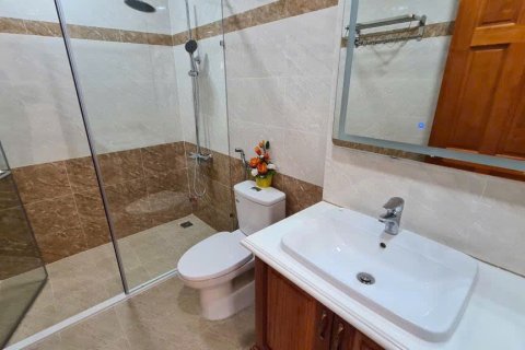 Villa in District 7, Ho Chi Minh,  No. 29972 5