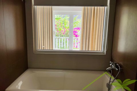 5 bedrooms Villa in Nha Trang, No. 28756 8