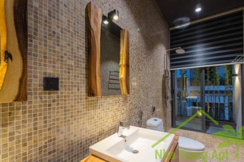 5 bedrooms Villa in Nha Trang, No. 28566 9
