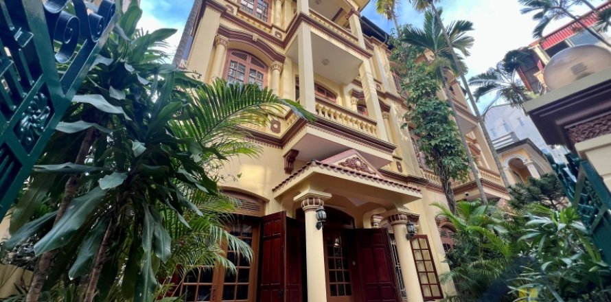 4 bedrooms Villa in Tay Ho, Ha Noi,  No. 20389