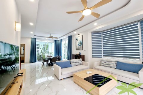 4 bedrooms Villa in Nha Trang, No. 28066 2