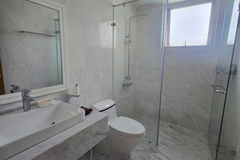 Квартира с 3 спальнями в Район 7, Хошимин ,  № 26002 6