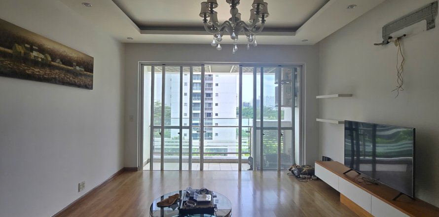 Квартира с 3 спальнями в Район 7, Хошимин ,  № 26002