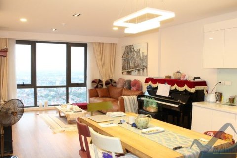 Квартира с 2 спальнями в Лонгбьен, Ханой ,  № 19831